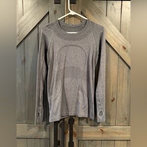 Lululemon Swiftly Tech. Like new! Size 6